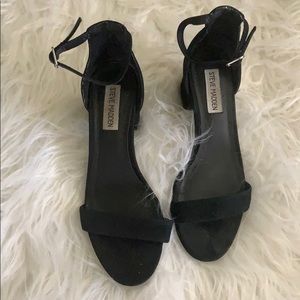 Steve Madden short heel